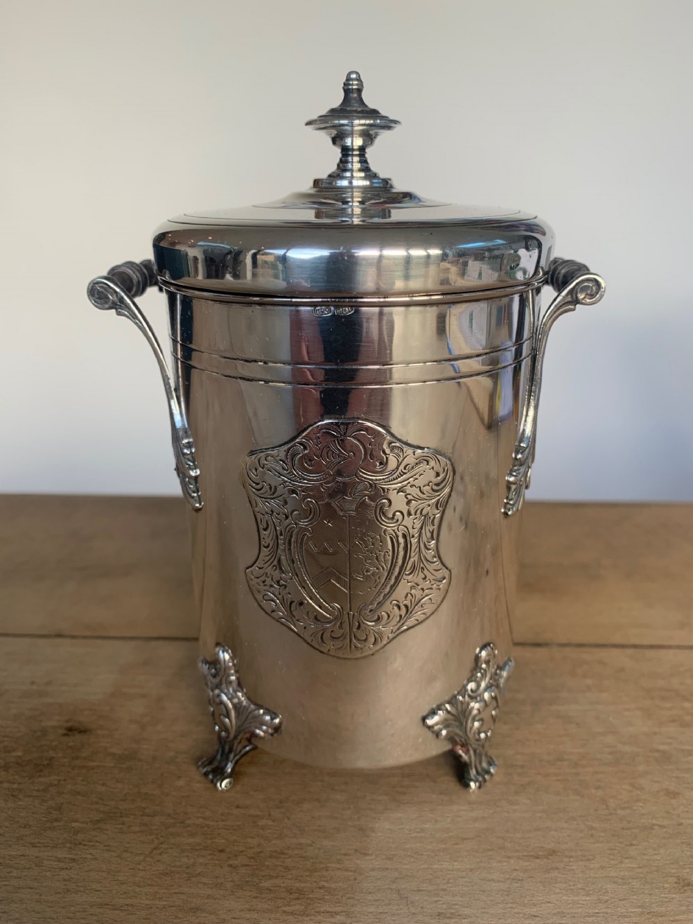 Very Fine Italian Silver Tea Caddy or Canister with Interesting Coat of Arms by Massini Carlo of Florence