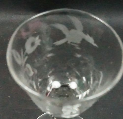 A FACET STEM WINE GLASS WITH JACOBITE ENGRAVING ENGLISH C1770 - ADDITIONAL PHOTO 2