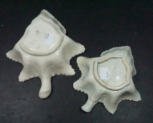 TWO EARLY 19TH CENTURY CERAMIC PICKLE DISHES - ADDITIONAL PHOTO 1