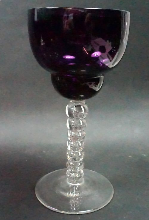 A SET OF SIX AMETHYST WINE GLASSES WITH BOBBIN STEMS ENGLISH C1880 - ADDITIONAL PHOTO 2