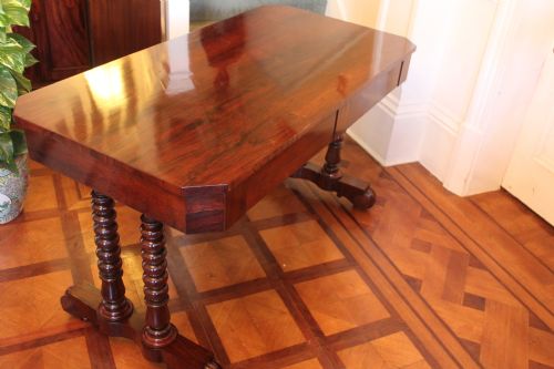 A FINE QUALITY WILLIAM IV PERIOD ROSEWOOD LIBRARY TABLE - ADDITIONAL PHOTO 7