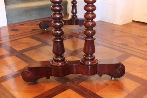 A FINE QUALITY WILLIAM IV PERIOD ROSEWOOD LIBRARY TABLE - ADDITIONAL PHOTO 5