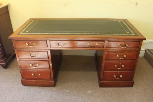 a late 19th century mahogany pedestal desk - CATEGORY: ANTIQUE DESKS - DATED 1890