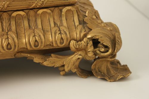 A FINE QUALITY EARLY 19TH CENTURY ORMOLU CLOCK - ADDITIONAL PHOTO 11
