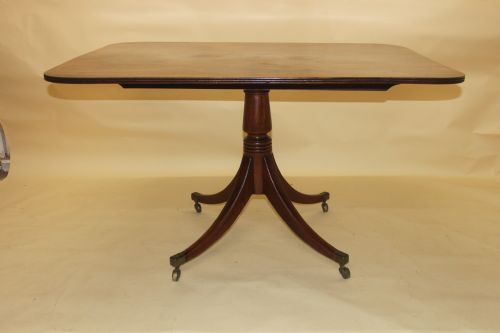 A GEORGE III MAHOGANY BREAKFAST TABLE - ADDITIONAL PHOTO 1