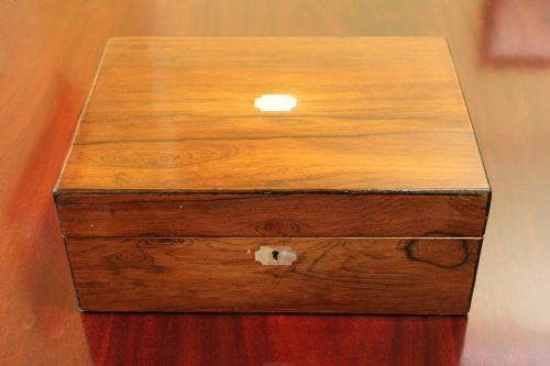english victorian rosewood jewellery box - CATEGORY: ANTIQUE BOXES - DATED 1870