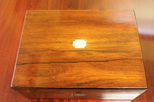 ENGLISH VICTORIAN ROSEWOOD JEWELLERY BOX - ADDITIONAL PHOTO 1