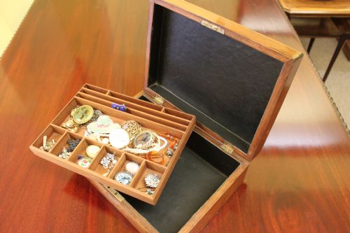 ENGLISH VICTORIAN ROSEWOOD JEWELLERY BOX - ADDITIONAL PHOTO 5