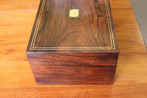 REGENCY PERIOD ROSEWOOD AND BRASS INLAID LADY'S VANITY CASE - ADDITIONAL PHOTO 1