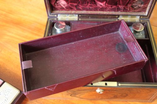 REGENCY PERIOD ROSEWOOD AND BRASS INLAID LADY'S VANITY CASE - ADDITIONAL PHOTO 10