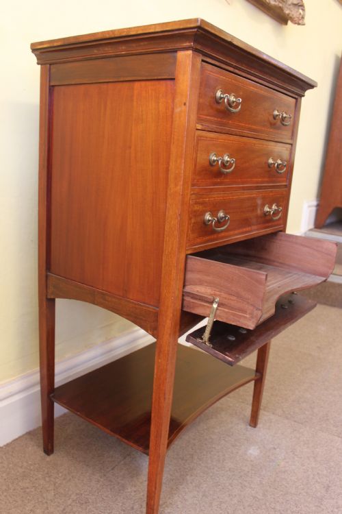 EDWARDIAN MAHOGANY SHERATON STYLE MUSIC CABINET - ADDITIONAL PHOTO 4