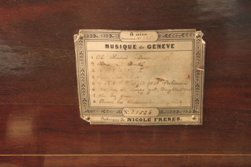 A MUSICAL BOX BY NICOLE FRERE - ADDITIONAL PHOTO 2