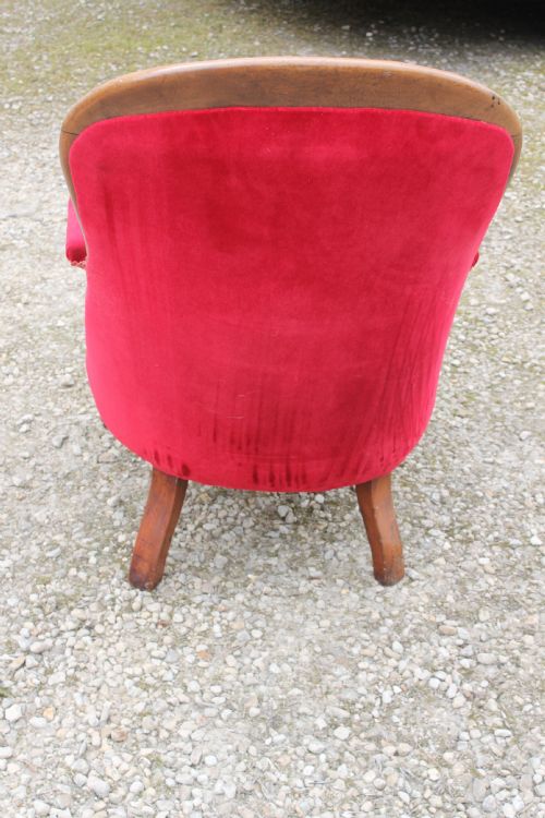 A VICTORIAN MAHOGANY ARMCHAIR - ADDITIONAL PHOTO 4
