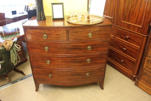 REGENCY MAHOGANY BOW FRONT CHEST - ADDITIONAL PHOTO 6