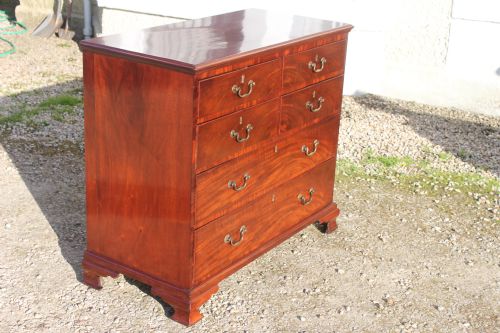 GEORGE III PERIOD CHEST OF DRAWERS - ADDITIONAL PHOTO 2