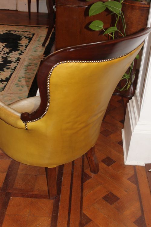 A VICTORIAN MAHOGANY GENTLEMAN'S ARMCHAIR - ADDITIONAL PHOTO 8