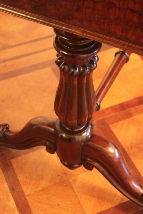 VICTORIAN WALNUT TWO DRAWER WRITING OR LIBRARY TABLE - ADDITIONAL PHOTO 7