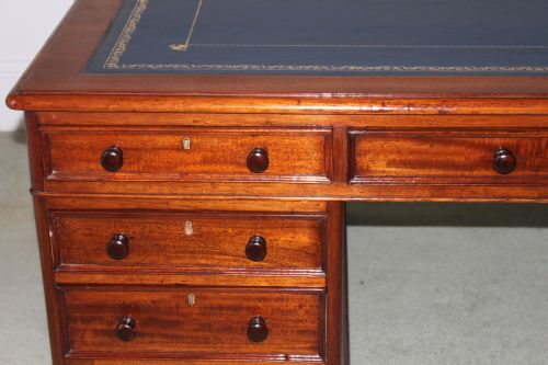 LARGE VICTORIAN MAHOGANY PARTNERS DESK - ADDITIONAL PHOTO 2