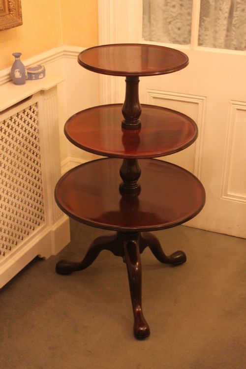 a george iii period mahogany dumb waiter - CATEGORY: ANTIQUE FURNITURE - DATED 1750