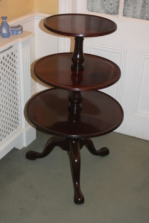 A GEORGE III PERIOD MAHOGANY DUMB WAITER - ADDITIONAL PHOTO 1
