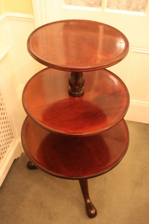 A GEORGE III PERIOD MAHOGANY DUMB WAITER - ADDITIONAL PHOTO 4