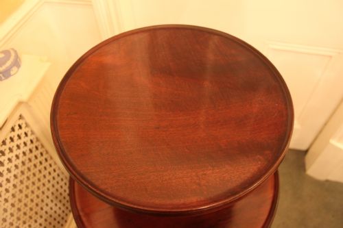 A GEORGE III PERIOD MAHOGANY DUMB WAITER - ADDITIONAL PHOTO 5