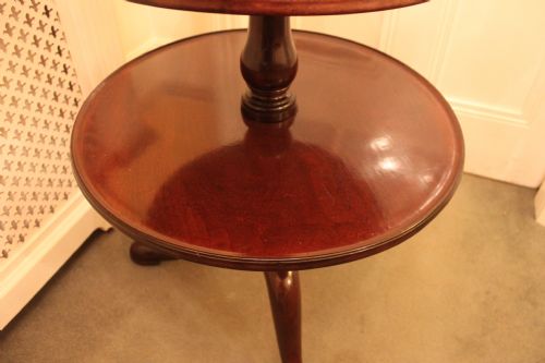 A GEORGE III PERIOD MAHOGANY DUMB WAITER - ADDITIONAL PHOTO 7