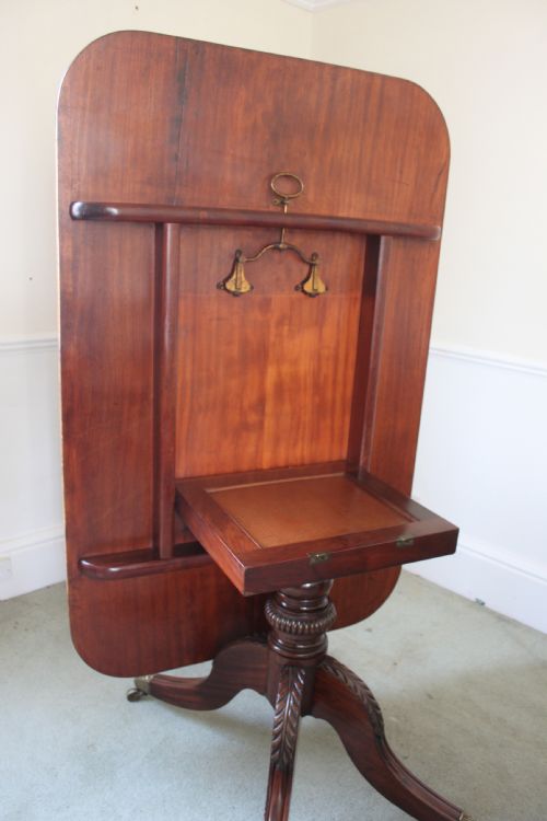 A SUPERB AND IMPRESSIVE MAHOGANY AND CROSSBANDED REGENCY PERIOD BREAKFAST TABLE - ADDITIONAL PHOTO 11