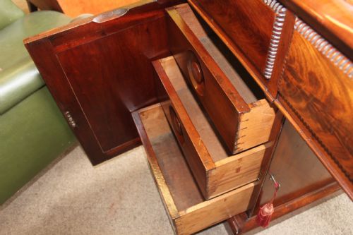 A FINE 19TH CENTURY REGENCY PERIOD MAHOGANY PEDESTAL PARTNERS DESK - ADDITIONAL PHOTO 10