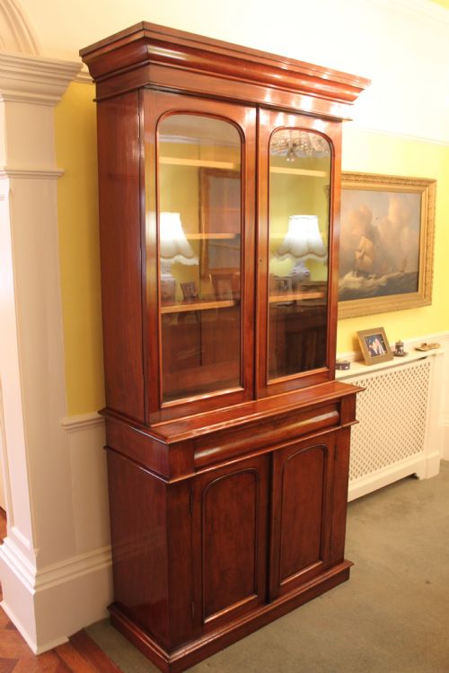 VICTORIAN MAHOGANY TWO DOOR BOOKCASE ON CUPBOARD - ADDITIONAL PHOTO 1