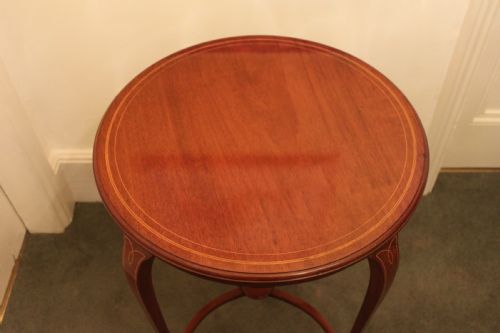 LATE 19THEARLY 20TH CENTURY EDWARDIAN INLAID MAHOGANY OCCASIONAL TABLE - ADDITIONAL PHOTO 1