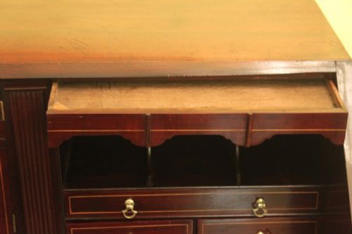 GEORGE III PERIOD MAHOGANY BUREAU - ADDITIONAL PHOTO 7