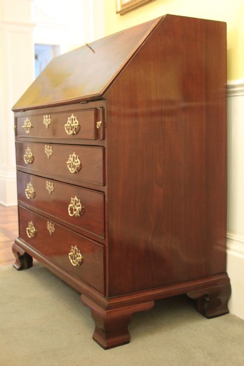 GEORGE III PERIOD MAHOGANY BUREAU - ADDITIONAL PHOTO 18