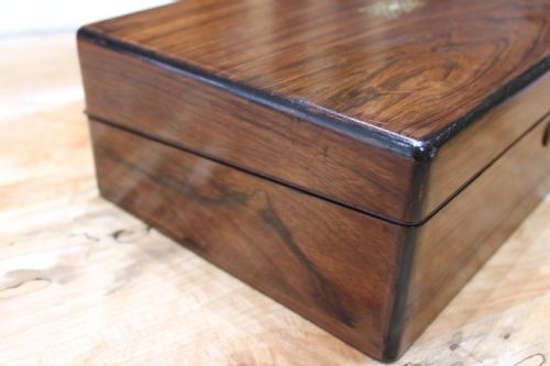 A VICTORIAN ROSEWOOD WRITING SLOPE - ADDITIONAL PHOTO 3