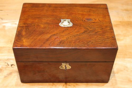 victorian rosewood and mother of pearl inlaid fitted vanityjewellery case - CATEGORY: ANTIQUE BOXES - DATED VICTORIAN