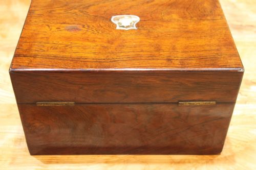 VICTORIAN ROSEWOOD AND MOTHER OF PEARL INLAID FITTED VANITYJEWELLERY CASE - ADDITIONAL PHOTO 3