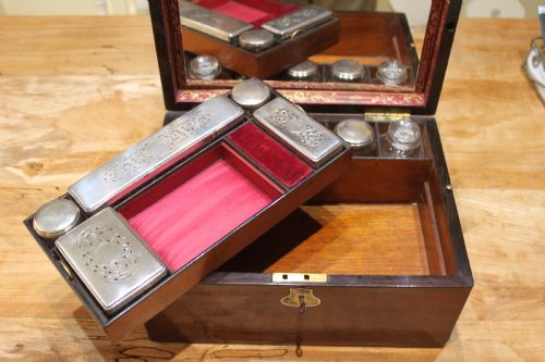 VICTORIAN ROSEWOOD AND MOTHER OF PEARL INLAID FITTED VANITYJEWELLERY CASE - ADDITIONAL PHOTO 8