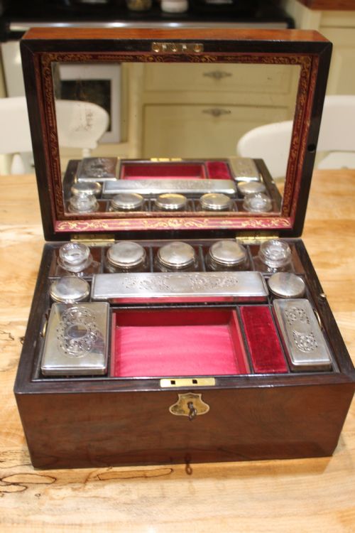 VICTORIAN ROSEWOOD AND MOTHER OF PEARL INLAID FITTED VANITYJEWELLERY CASE - ADDITIONAL PHOTO 10
