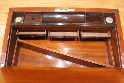 19TH CENTURY VICTORIAN MAHOGANY WRITING SLOPE - ADDITIONAL PHOTO 10