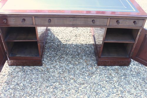 EARLY VICTORIAN MAHOGANY PARTNERS DESK - ADDITIONAL PHOTO 7
