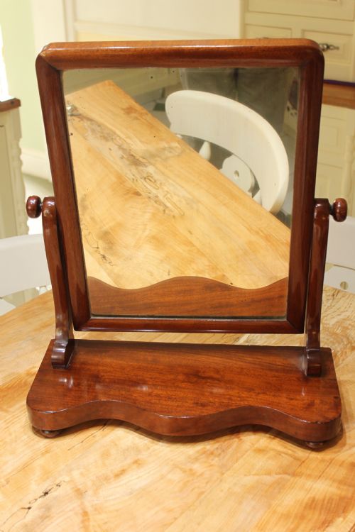 19th century mahogany dressing mirror - CATEGORY: ANTIQUE MIRRORS - DATED VICTORIAN