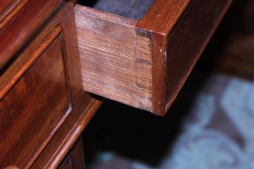 A FINE GEORGE IV EARLY 19TH CENTURY 18 DRAWER MAHOGANY PARTNERS DESK - ADDITIONAL PHOTO 13