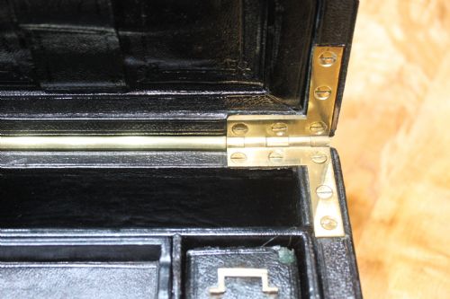 A RARE BLACK LEATHER BOUND WRITING SLOPE BY J FRYER CHARING CROSS LONDON - ADDITIONAL PHOTO 20