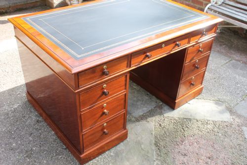 GEORGE IV PERIOD MAHOGANY PEDESTAL PARTNERS DESK - ADDITIONAL PHOTO 4