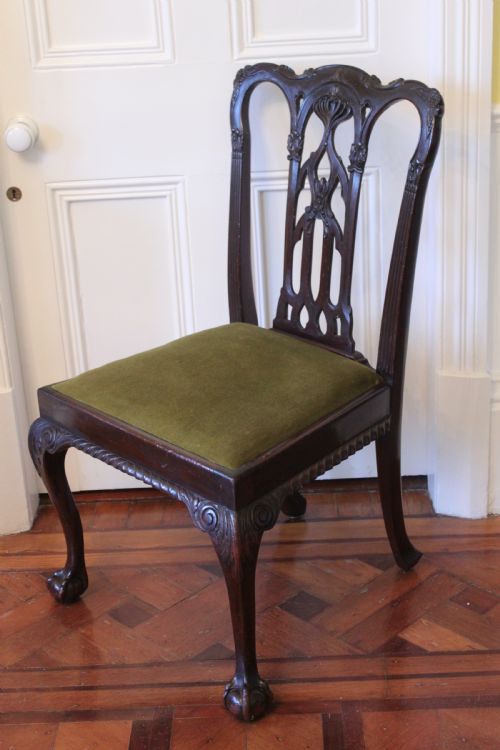 A MAHOGANY CHIPPENDALE STYLE DESK CHAIR - ADDITIONAL PHOTO 3