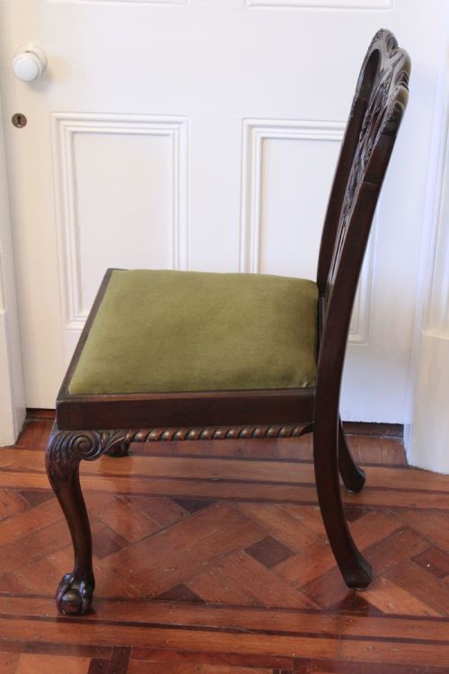 A MAHOGANY CHIPPENDALE STYLE DESK CHAIR - ADDITIONAL PHOTO 4