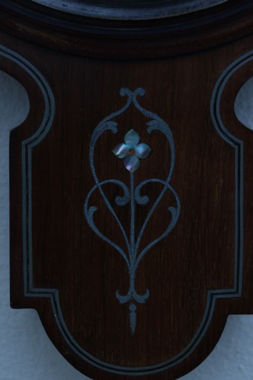 AN EARLY 20TH CENTURY INLAID MAHOGANY ANEROID BAROMETER - ADDITIONAL PHOTO 8