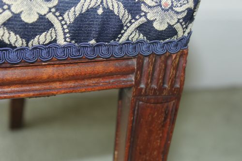FINE PAIR OF EDWARDIAN HALL CHAIRS - ADDITIONAL PHOTO 5