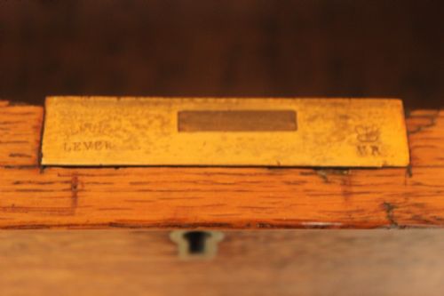 19TH CENTURY OAK PEDESTAL DESK BY EDWARDS ROBERTS - ADDITIONAL PHOTO 10