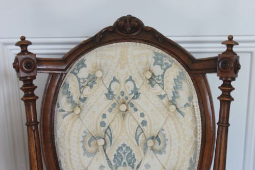 FINE WALNUT VICTORIAN LADY'S OR NURSING CHAIR - ADDITIONAL PHOTO 7